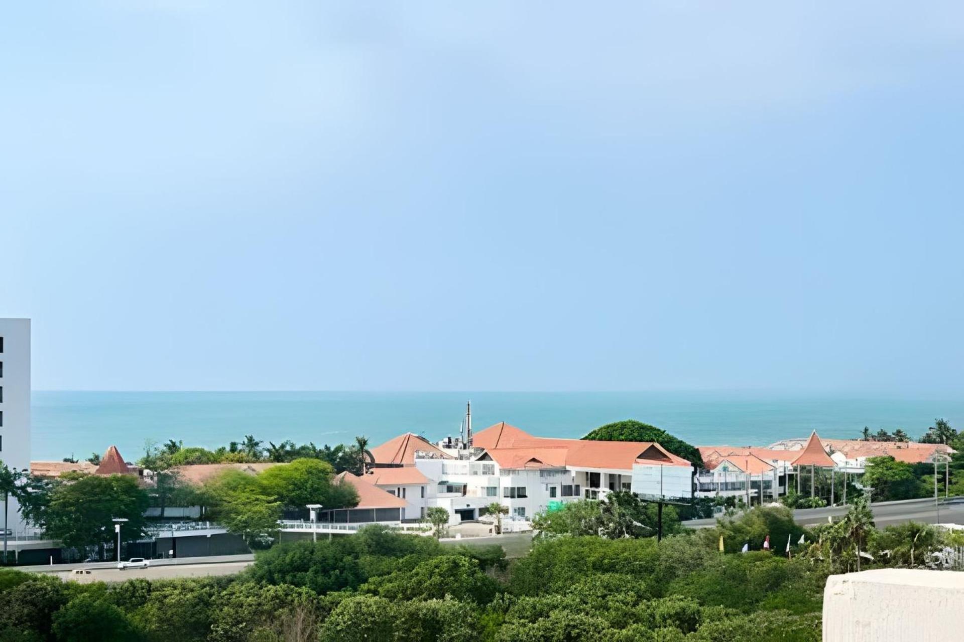 2 Dormitorios Jacuzzi Y Vista Mar. Frente A Playa Cartagena Exterior photo